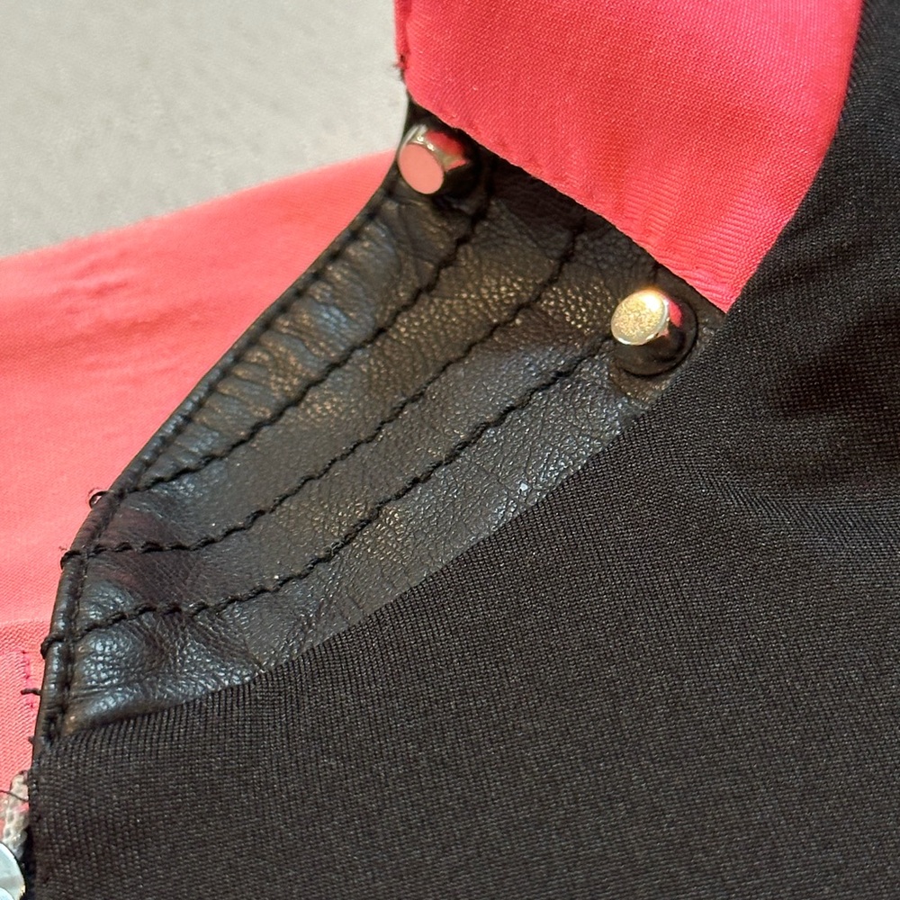 Jamie Sadock Women’s XL Pink Black Geometric Golf Top 1/4 Zip Studded Collar - Picture 3 of 16